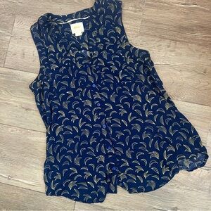 Maeve by Anthropology Navy Sleeveless Button-Front Blouse with Banana Print